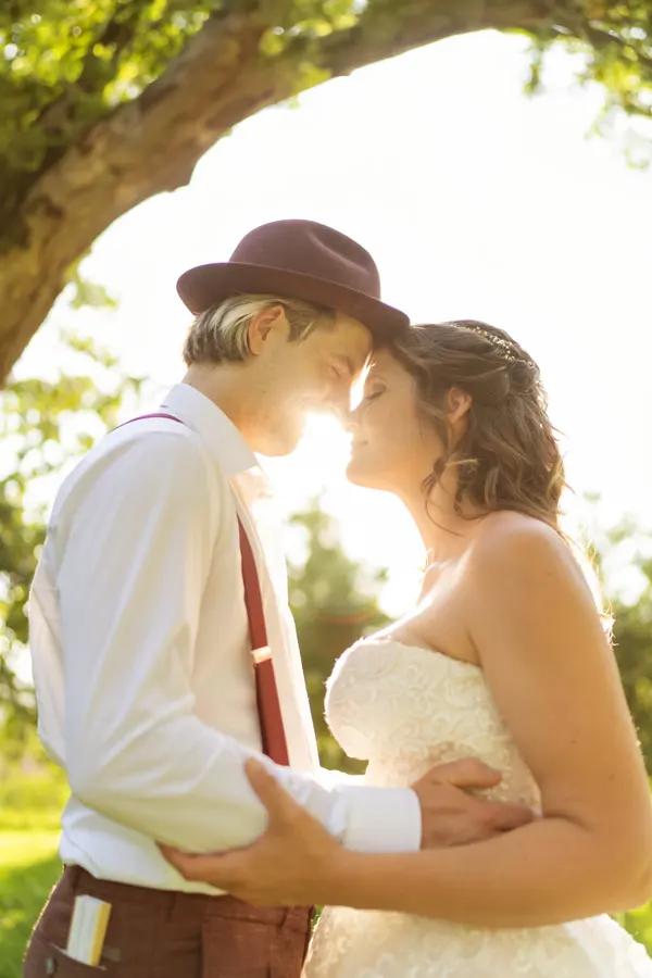 Ein Brautpaar bei Juckerfarm